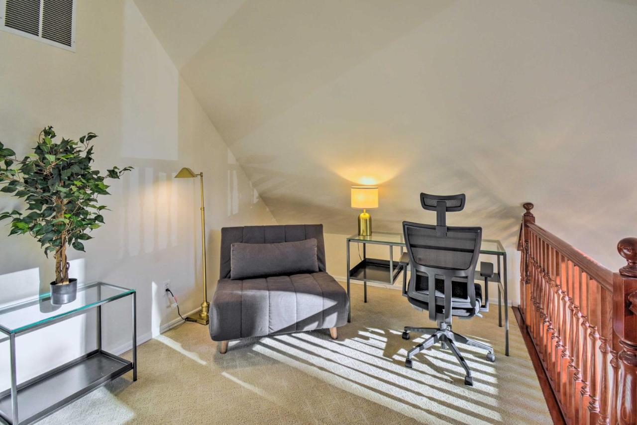 Fox Paws Luxury Cabin - Hot Tub, Fire Pit & Pines! Hansville Luaran gambar